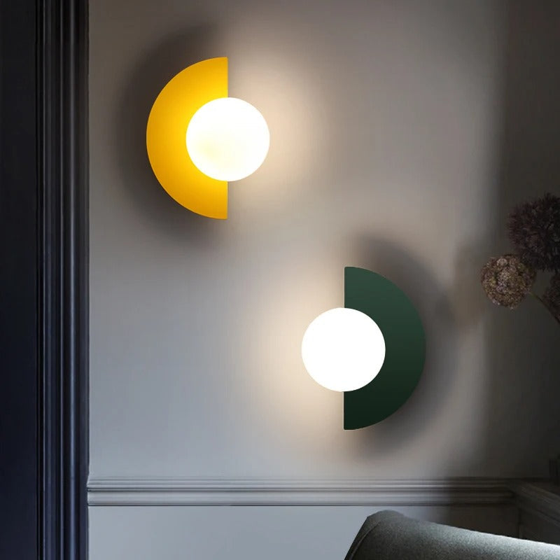 Nordic Wall Sconce Summit - Half-Circle Design - Modern Lighting