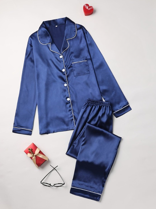 Silk Women's Nightwear Set with Loose Fit and Elegant Design