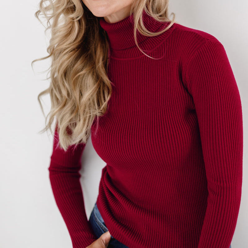 Soft and Cozy High-Neck Winter Turtleneck Sweater