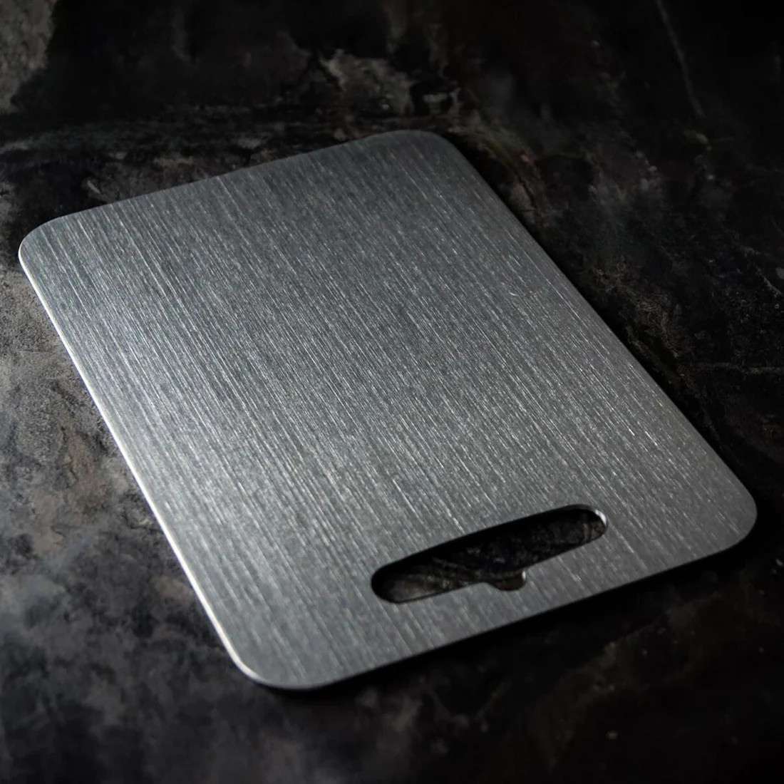 TitanEdge Cutting Board – Thick Titanium Cutting Board