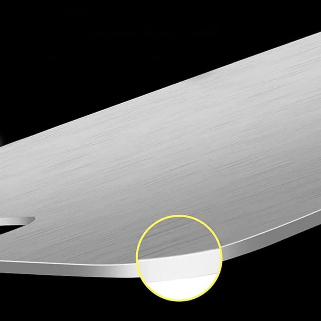 TitanEdge Cutting Board – Thick Titanium Cutting Board