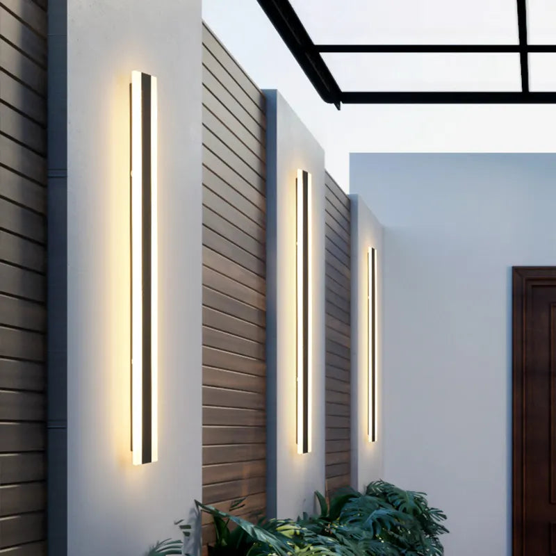 VistaBeam - Waterproof Outdoor Wall Lamp