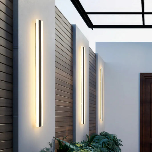 VistaBeam - Waterproof Outdoor Wall Lamp