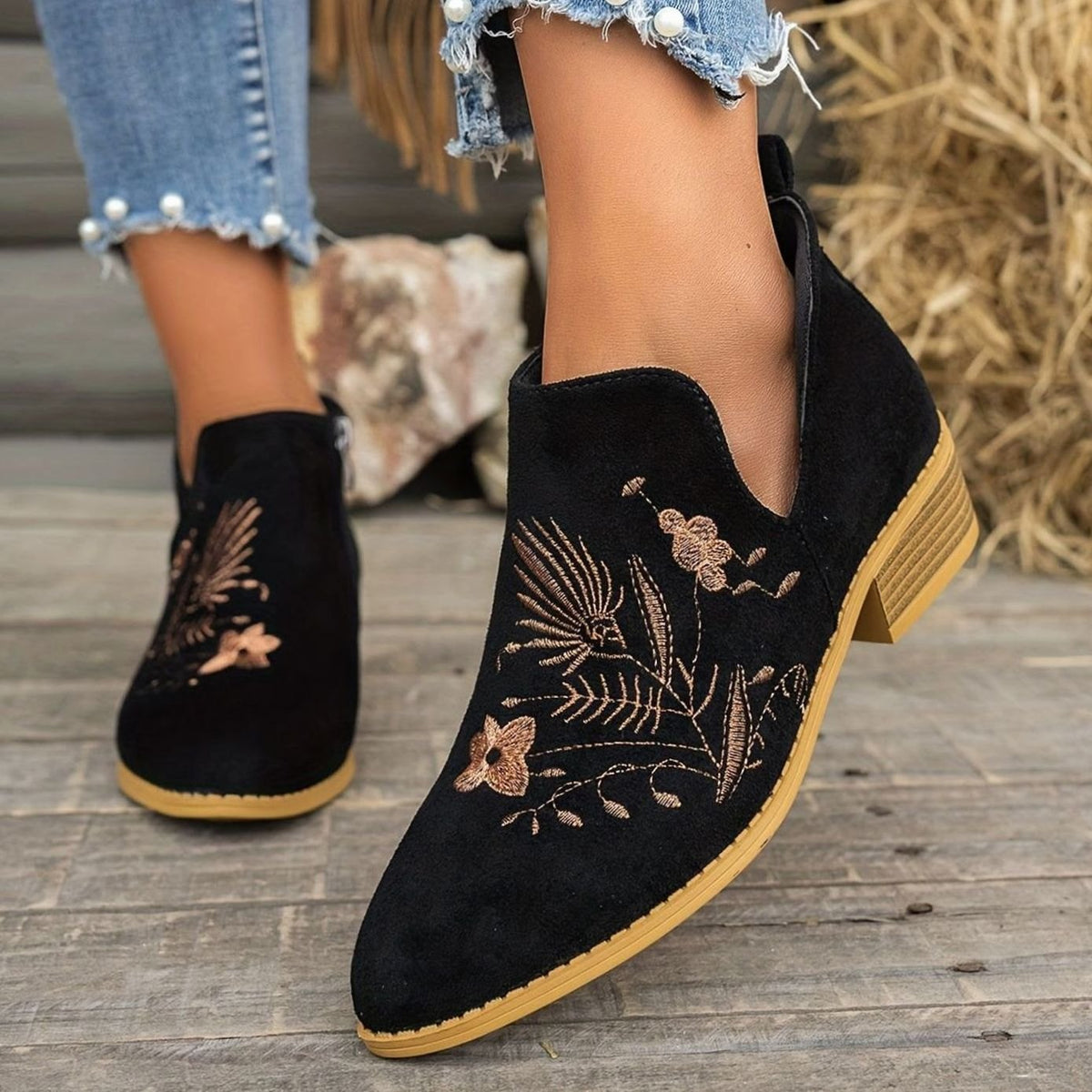 Women's Embroidered Low-Heel Pointed-Toe Ankle Boots