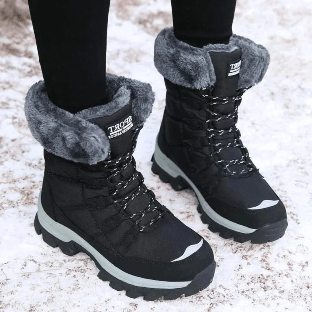 Women's Fur-Lined Lace-Up Winter Boots