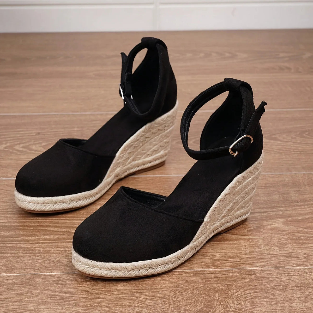 Women's Orthopaedic Shoes