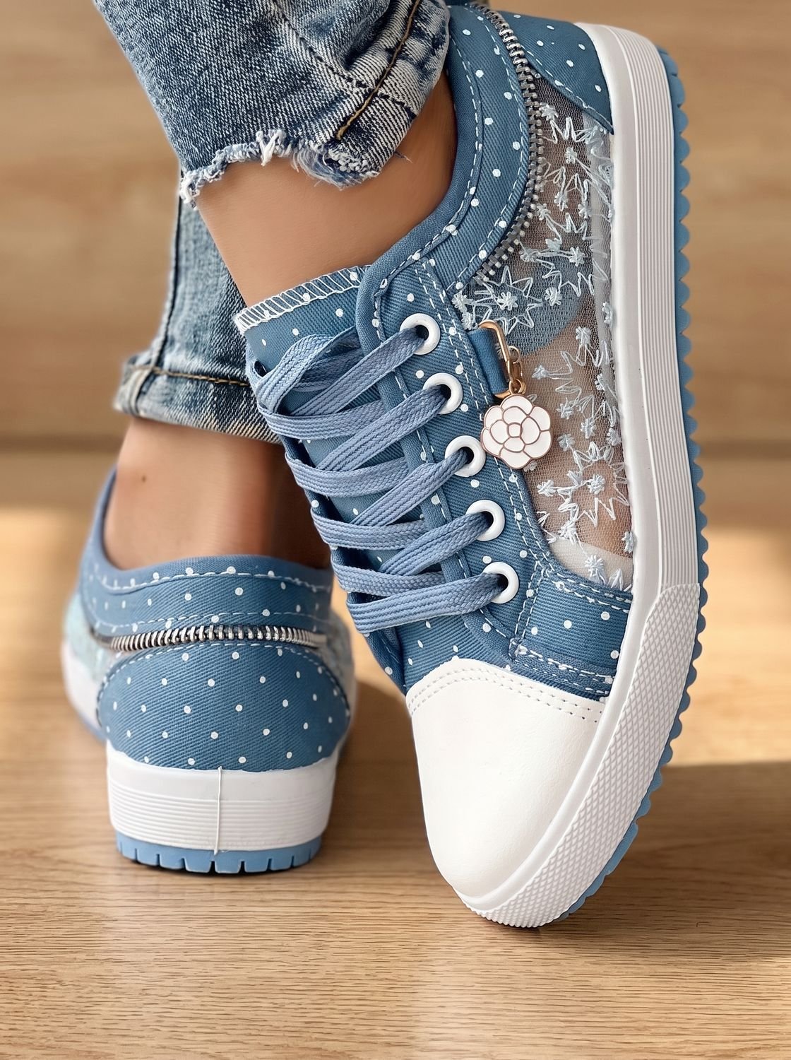 Women's Orthopedic Lace-Up Floral Mesh Platform Sneakers