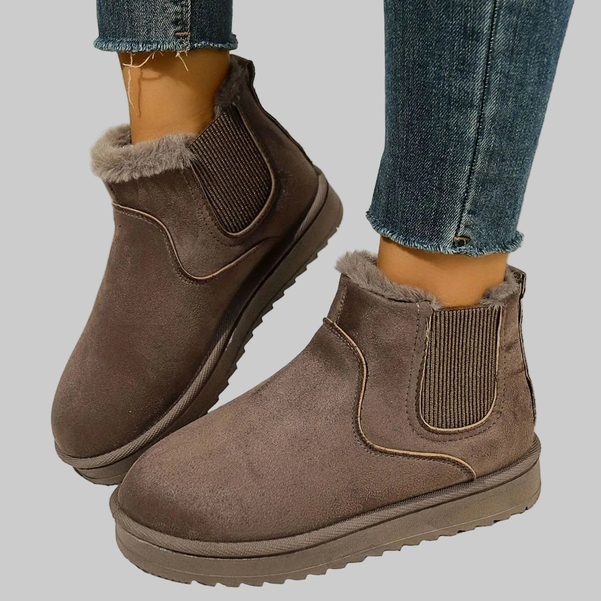 Women's Plush-Lined Slip-On Platform Winter Snow Boots