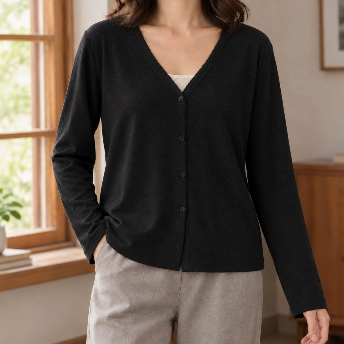 Women's Relaxed-Fit V-Neck Button-Front Cardigan