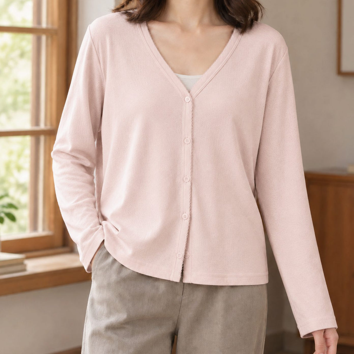 Women's Relaxed-Fit V-Neck Button-Front Cardigan