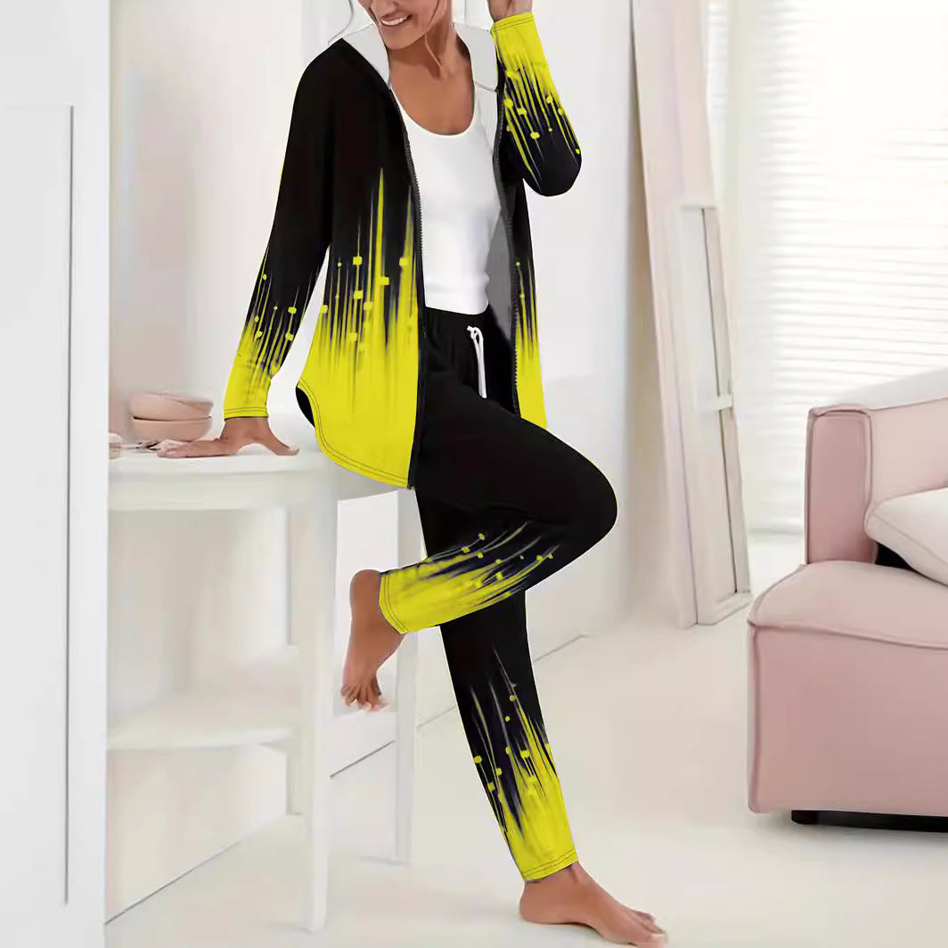 Women's Sporty Tracksuit with Modern Gradient Details