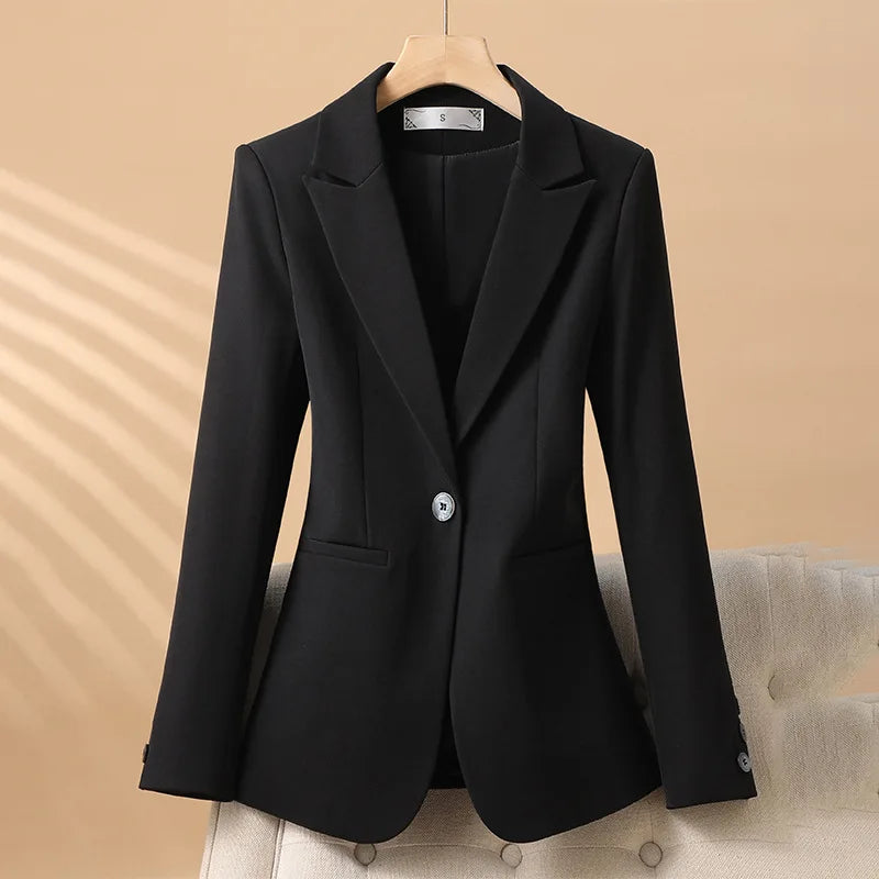 Image of Women's Fitted Single-Breasted Blazer