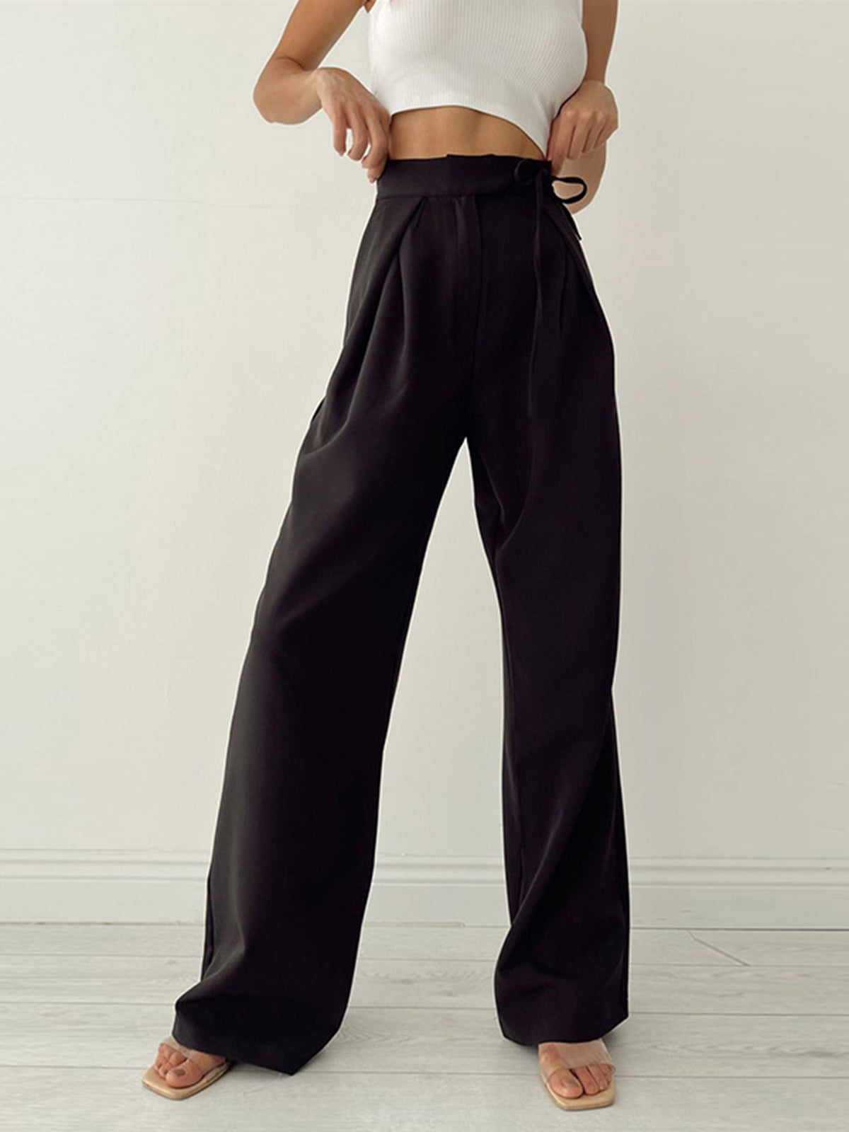Image of Women's High-Waisted Wide Leg Pants
