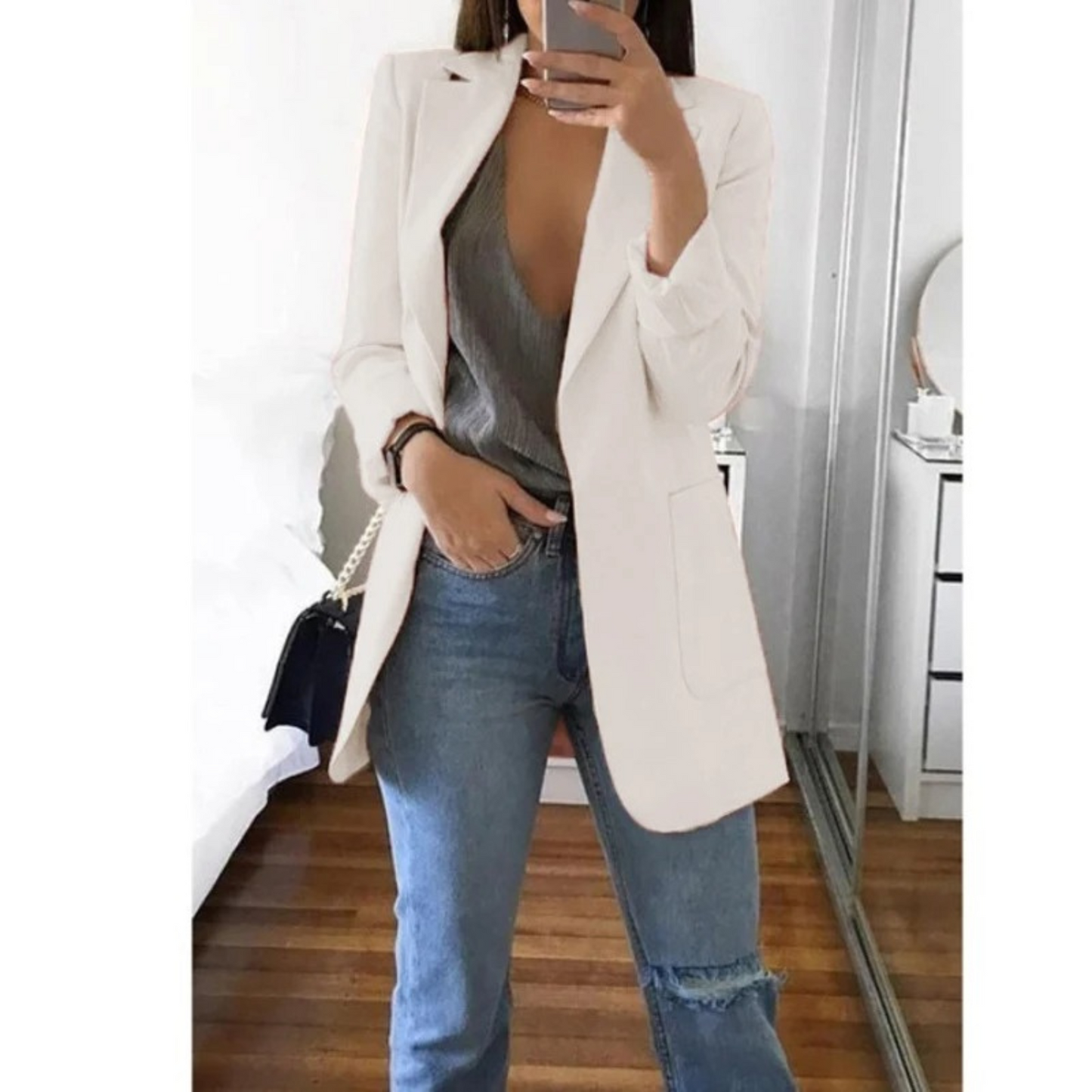 Image of Women's Long Sleeve Notch Lapel Blazer