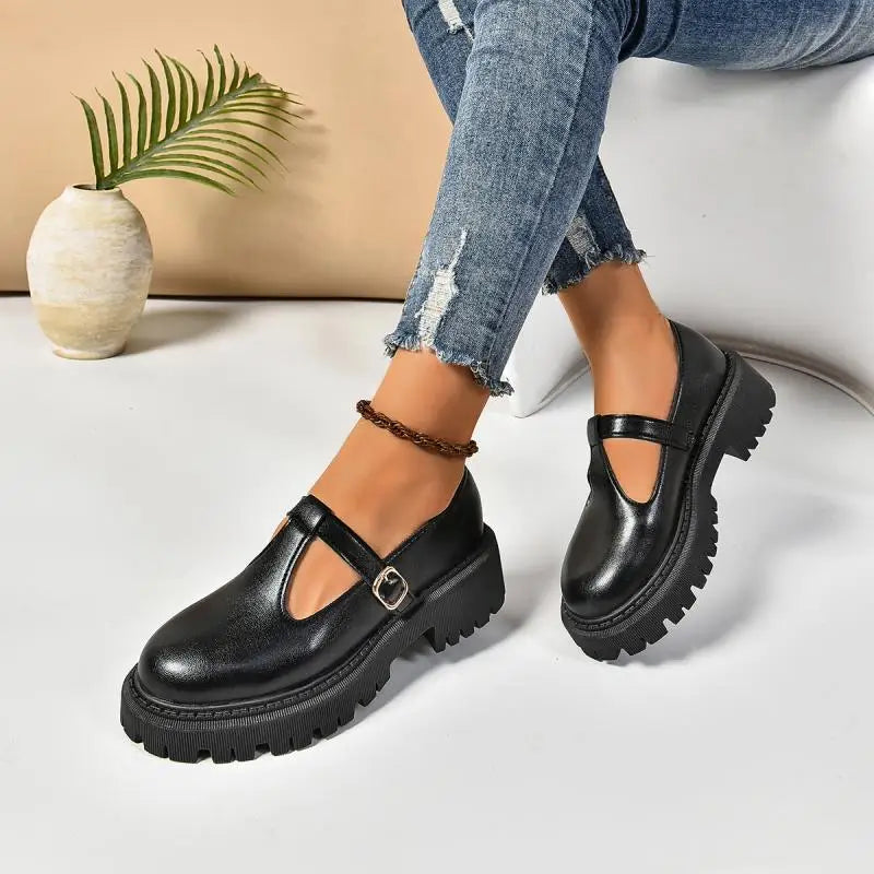 Image of Women's Lug Sole Platform Mary Jane Shoes