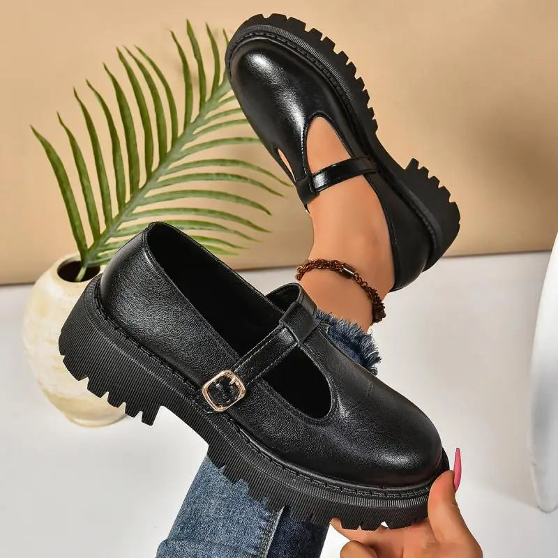 Image of Women's Lug Sole Platform Mary Jane Shoes