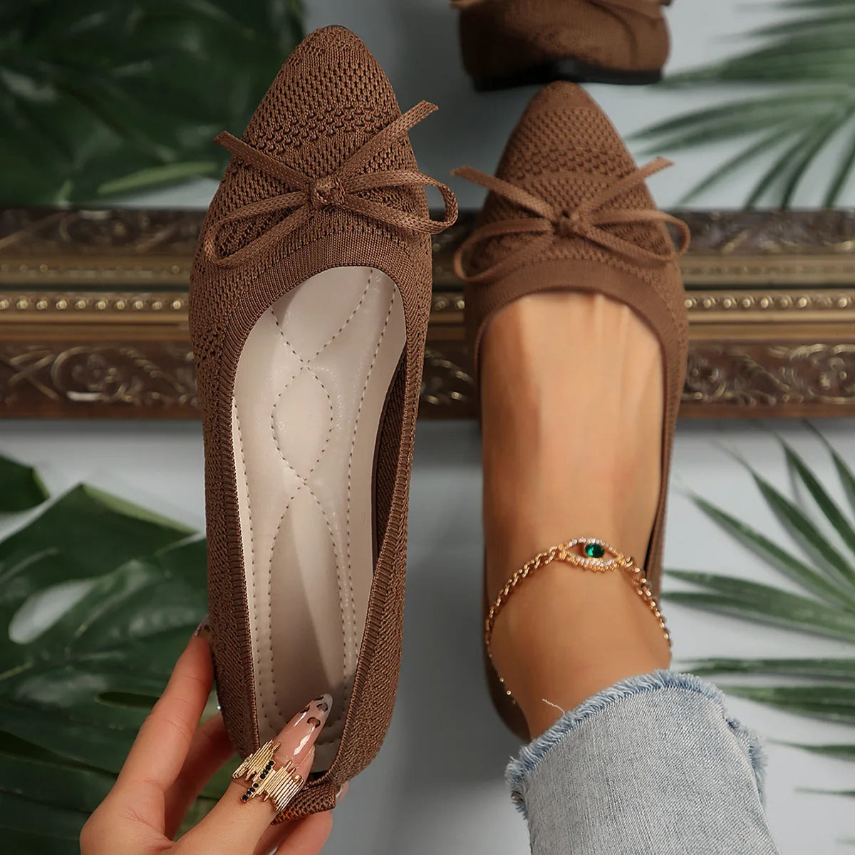 Image of Women's Pointed Toe Ballet Flats