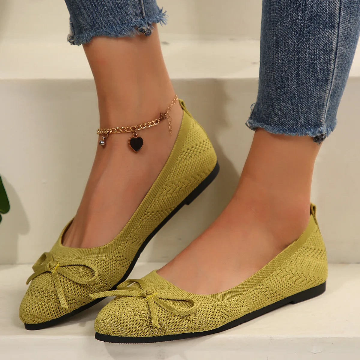 Image of Women's Pointed Toe Ballet Flats
