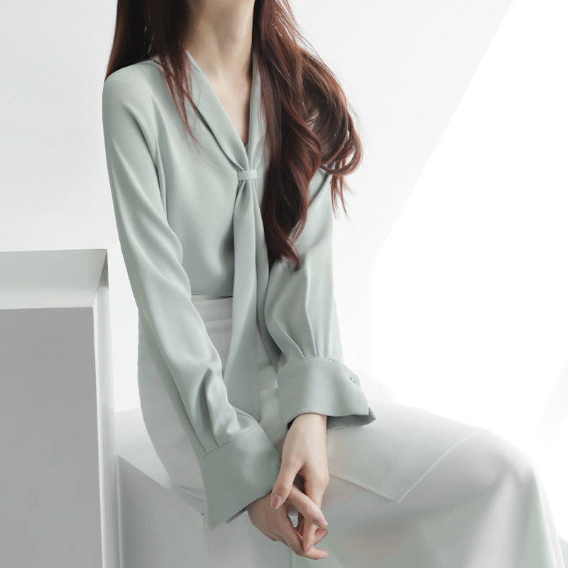 Image of Women's Tie Neck Long Sleeve Blouse