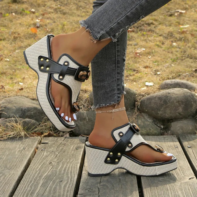 Image of Women's Wedge Platform Toe Post Sandals