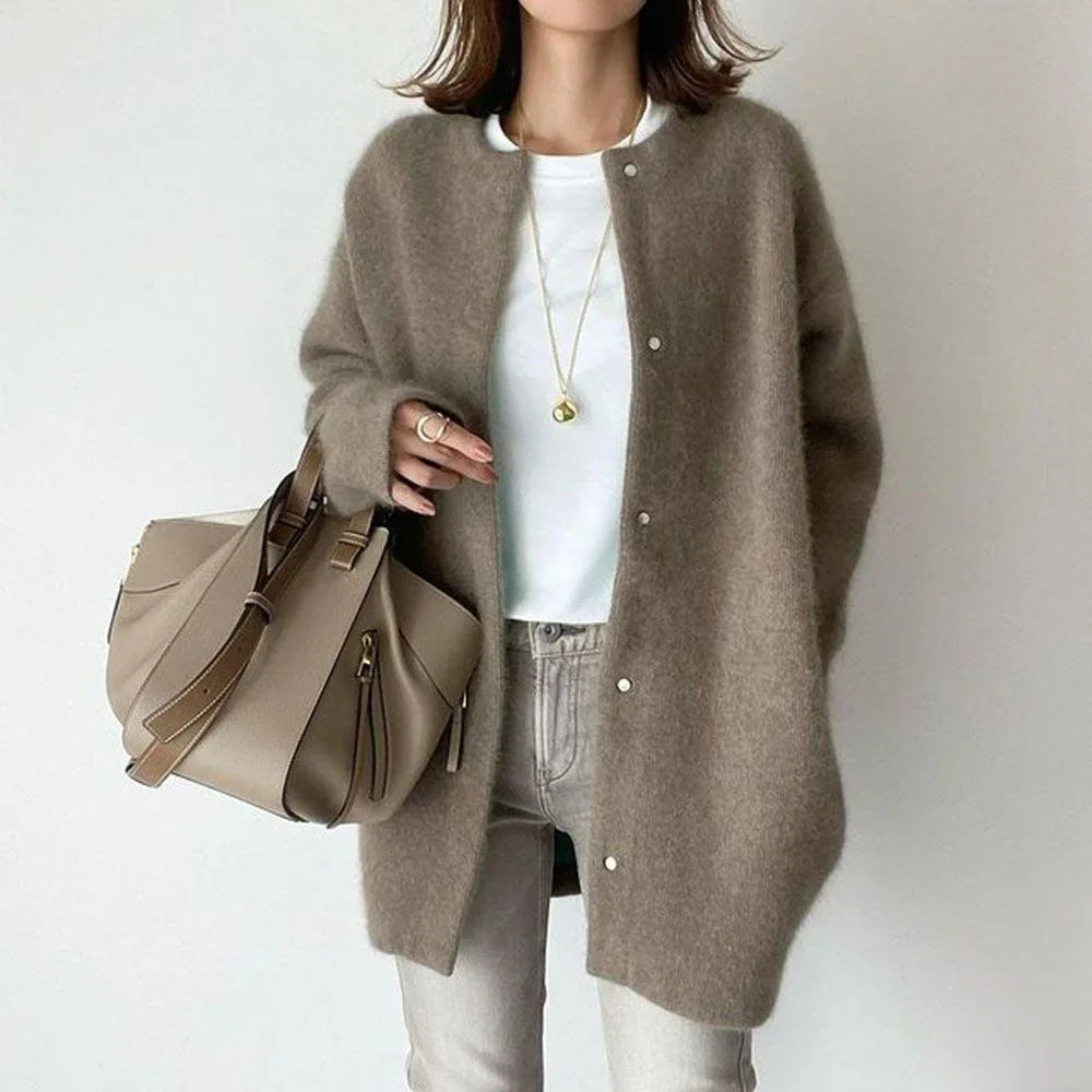 Women's Oversized Cardigan Sweater - Image 4