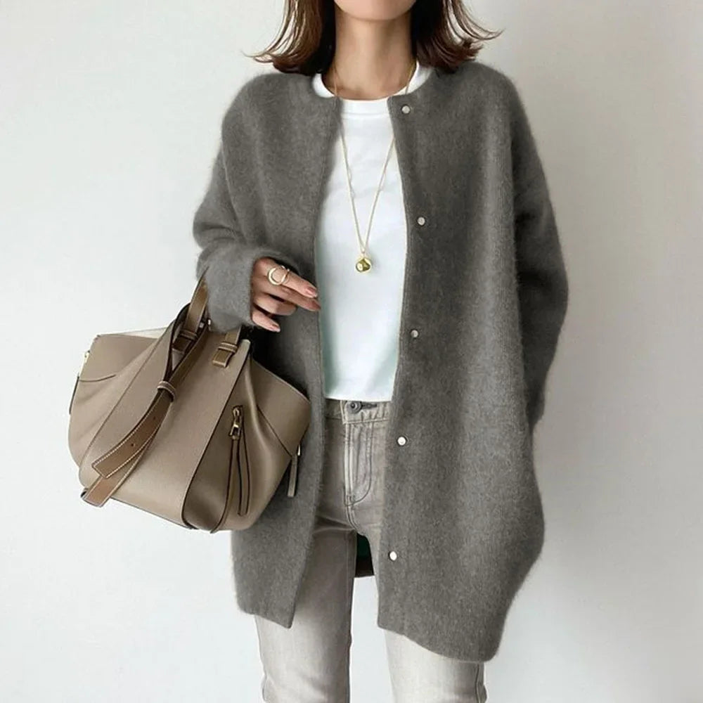 Women's Oversized Cardigan Sweater - Image 5