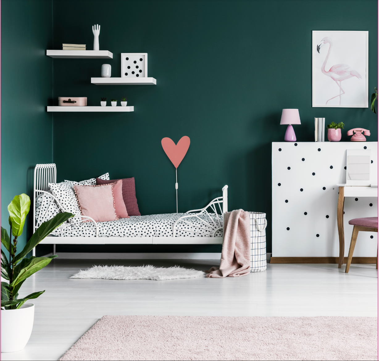 Wooden Wall Lamp for Children's Room | Heart-Shaped - Terra Pink