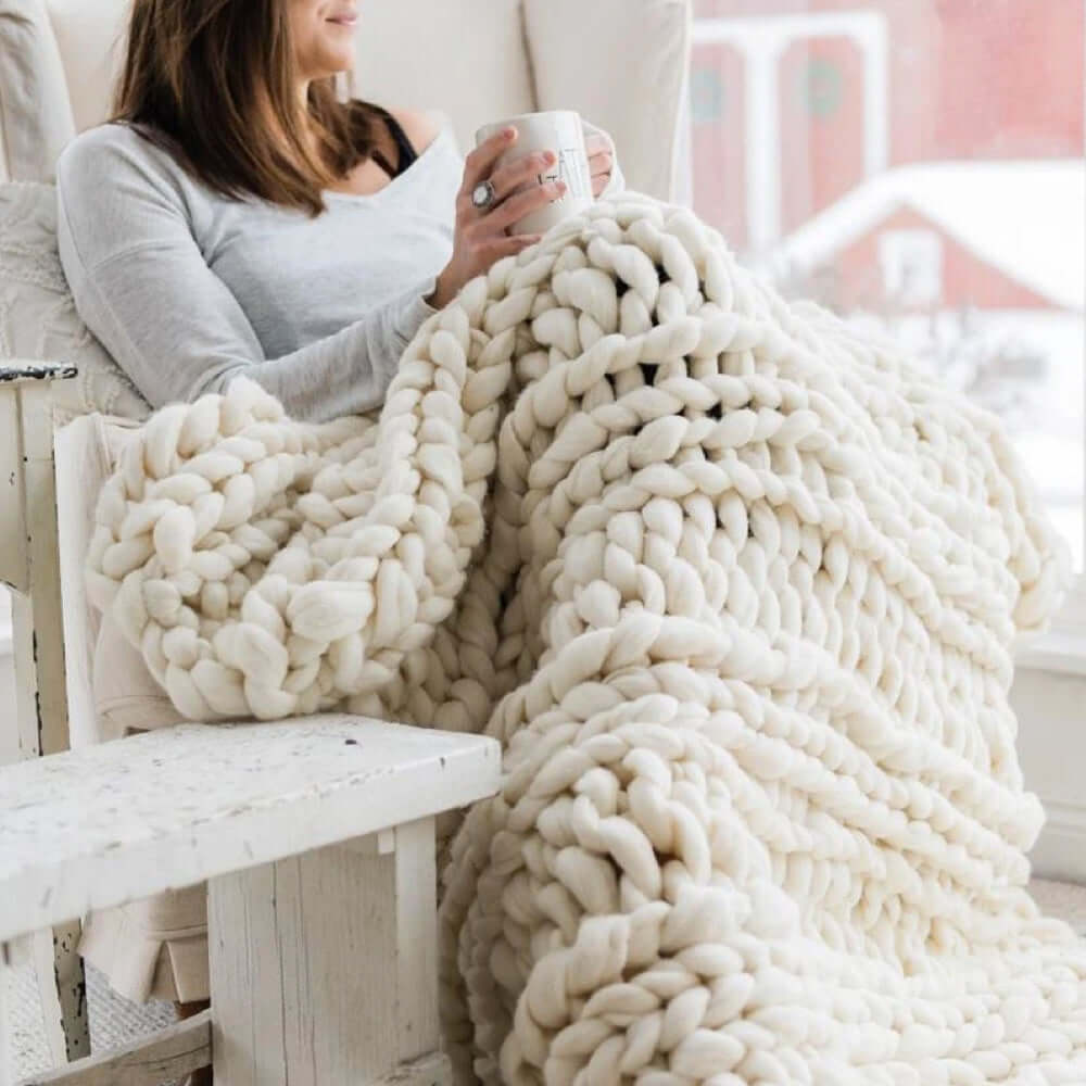 XXL Chunky Knit Cozy Blanket - Soft and Voluminous DIY Throw Blanket