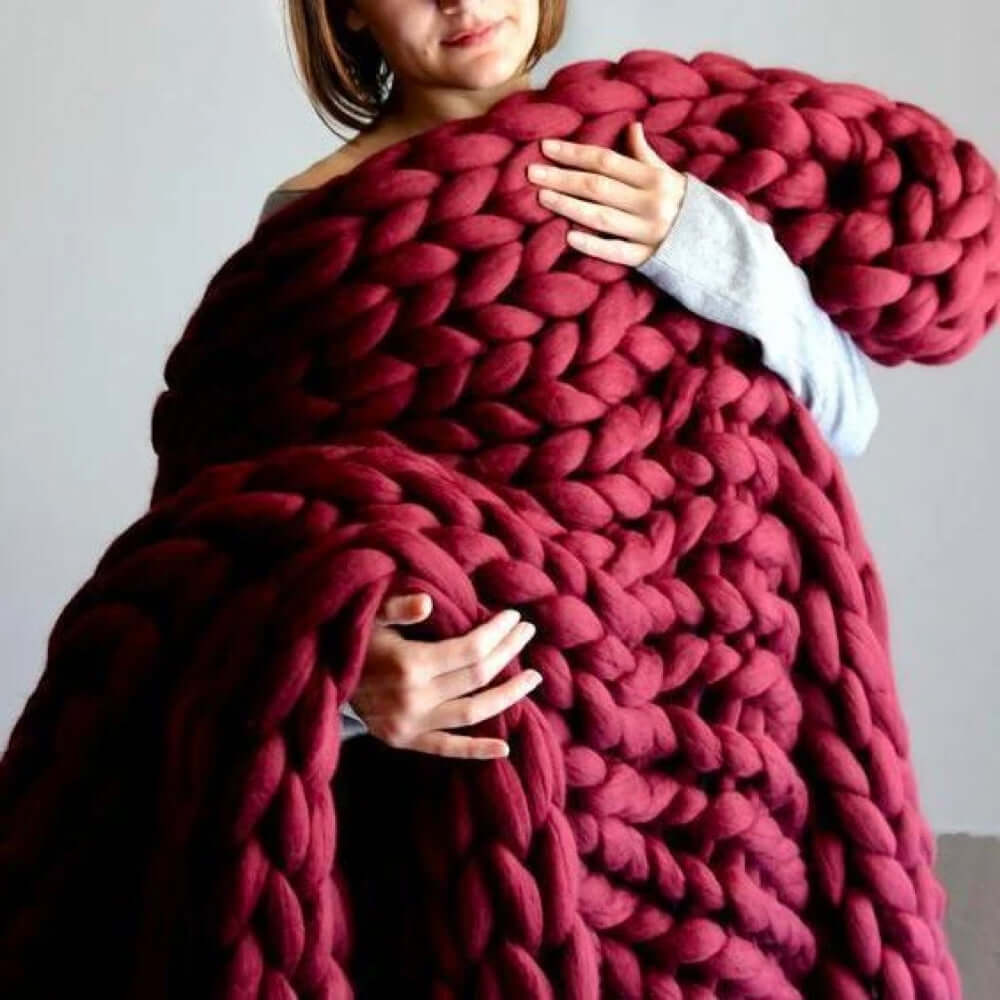 XXL Chunky Knit Cozy Blanket - Soft and Voluminous DIY Throw Blanket